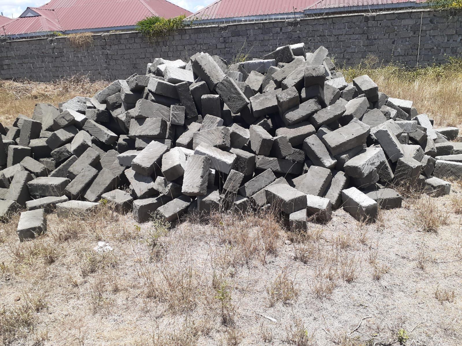 Machinecutstones to Eastleigh