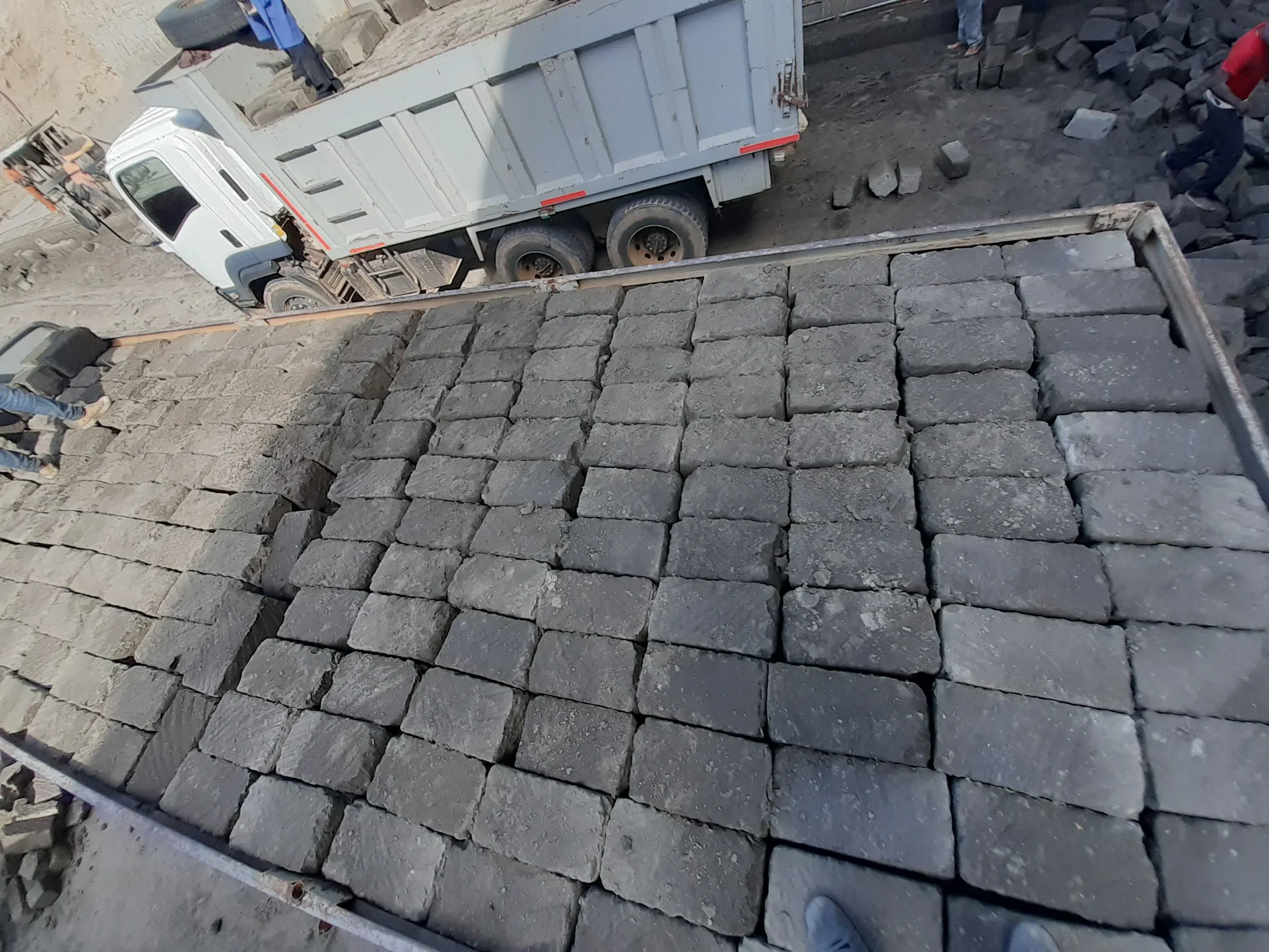 machinecut stones